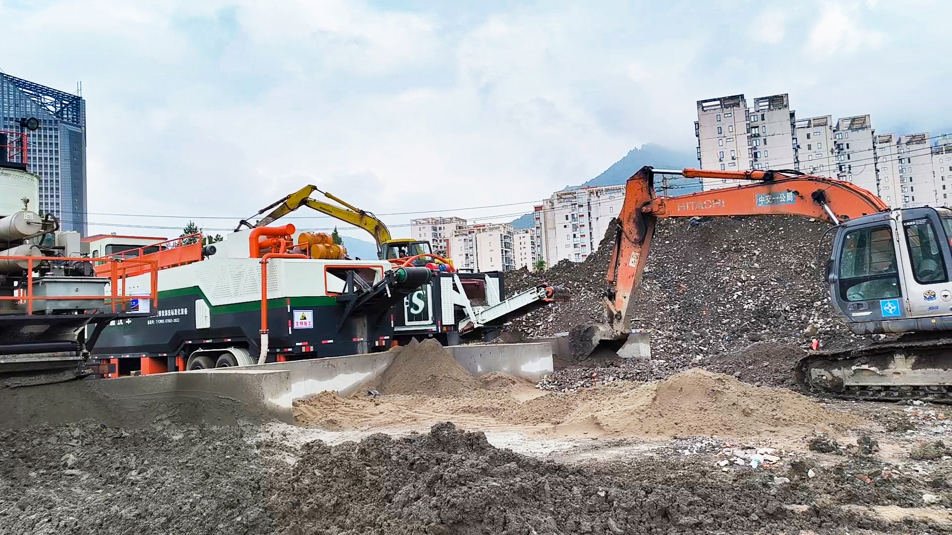 以土為基，筑穩(wěn)未來——德森環(huán)境土壤修復(fù)的深層價值與多維擔(dān)當(dāng)